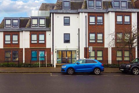 2 bedroom apartment to rent, The Peninsula, Aylesbury HP20