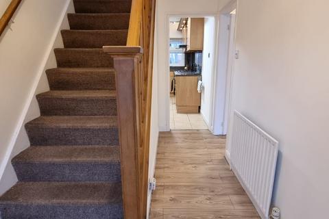 4 bedroom semi-detached house for sale, Glenmore Road, Leicester, LE4