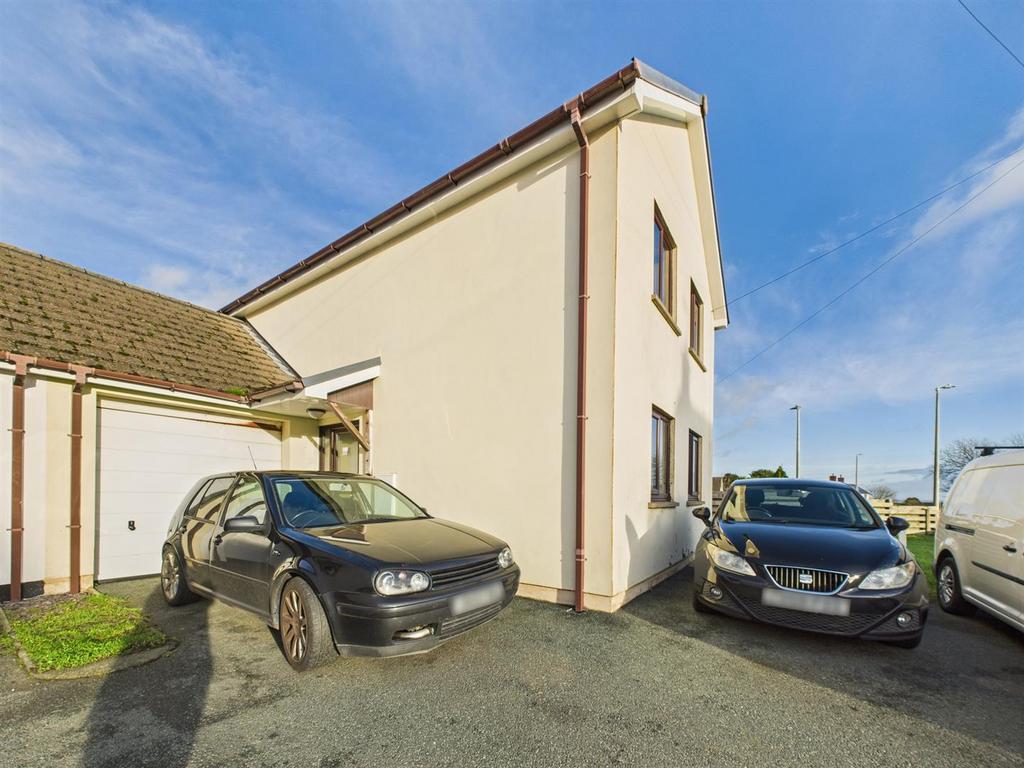 CAM05474 G0-PR0046-STILL022.jpg