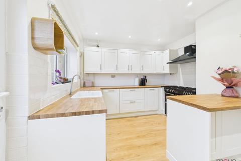 undefined, Woods Orchard Road, Gloucester GL4