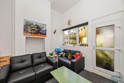 4 bedroom house share to rent, Islingword Road, Brighton, East Sussex