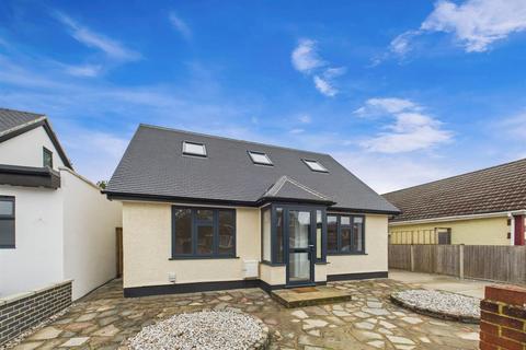 undefined, Linden Avenue, Ruislip HA4