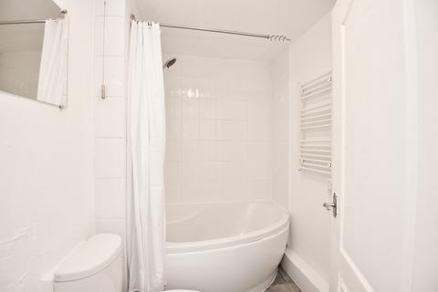 undefined, Harlow Moor Drive, Harrogate, HG2