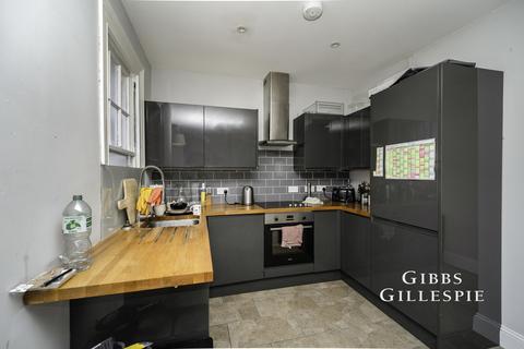 undefined, Windermere Road, London, W5