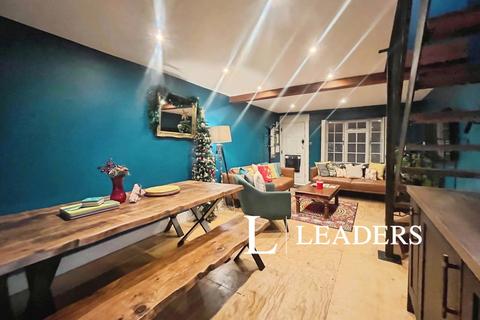 2 bedroom terraced house to rent, Gloucester Street, Brighton, East Sussex, BN1