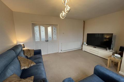 3 bedroom semi-detached house for sale, Wilson Road, Bradford BD12