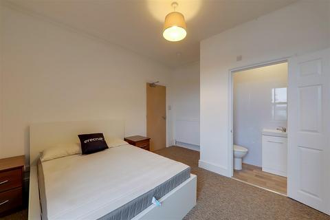 undefined, Warwick Gardens, Worthing, BN11