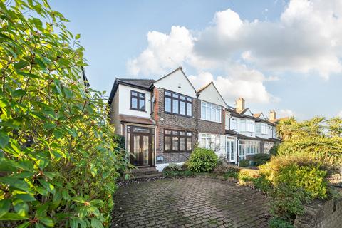 3 bedroom end of terrace house for sale, Durham Road, Bromley, Kent