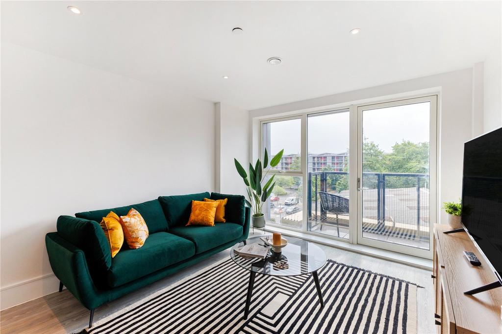 Show Apartment