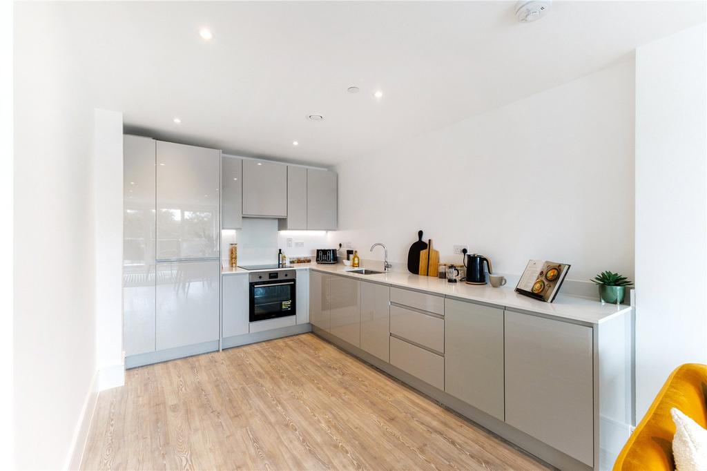 Show Apartment