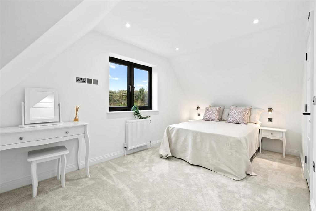 Bedroom.jpg