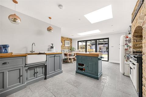 3 bedroom semi-detached house for sale, Penn Road, Hazlemere, Buckinghamshire, HP15