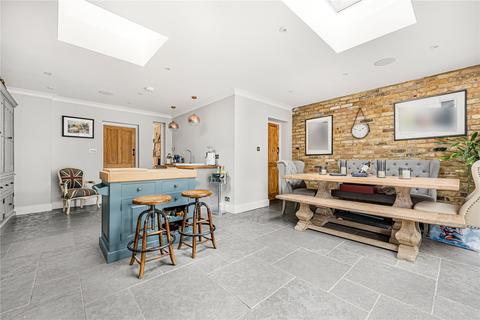 3 bedroom semi-detached house for sale, Penn Road, Hazlemere, Buckinghamshire, HP15