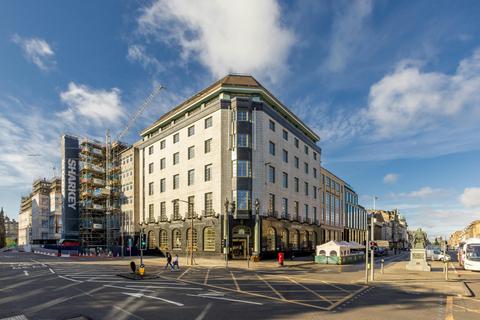 Office to rent, 12-13 St Andrew Sq Edinburgh EH2 2AF