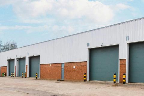 Warehouse to rent, Highlands Rd Solihull B90 4NY
