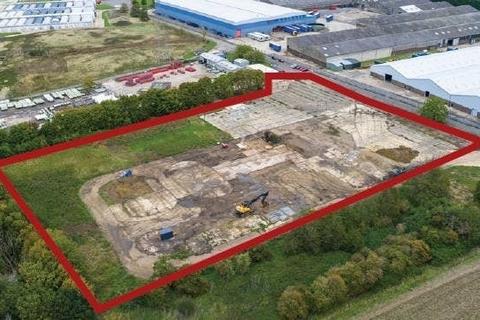Distribution warehouse to rent, 22 Summer Rd Bury St. Edmunds IP31 3AH