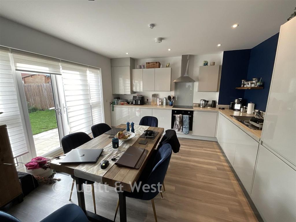 Kitchen / Diner