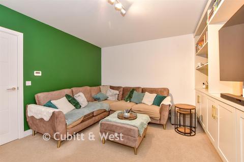 3 bedroom detached house for sale, Roemead Drive, Yapton, Arundel, West Sussex