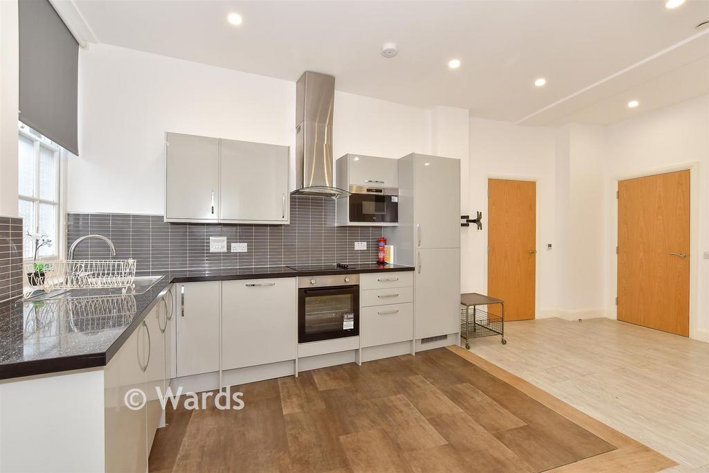 Lounge/ Kitchen/Diner