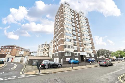 2 bedroom flat for sale, South Parade, Hampshire PO5