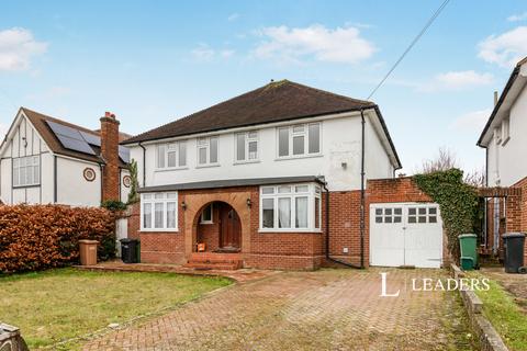 5 bedroom detached house to rent, Ruden Way, Epsom, Surrey, KT17