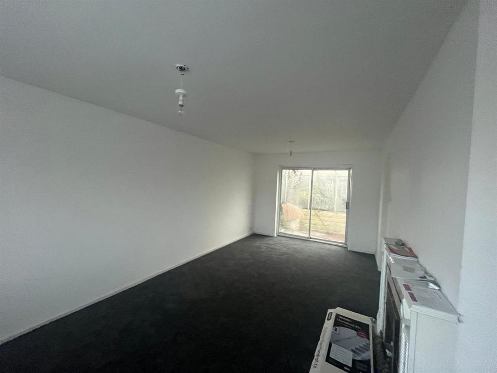 PHOTO-2025-12-10-15-36-43 (5).jpg