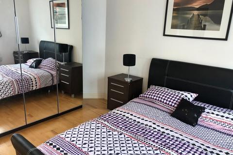 undefined, Islington Gates, Fleet Street, City Centre B3