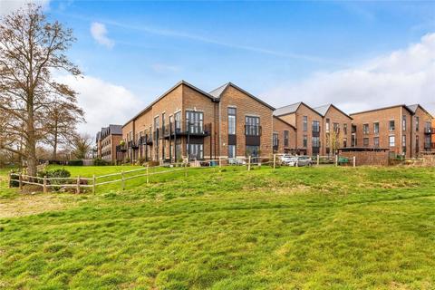 1 bedroom apartment to rent, Mill Court, Woking GU22