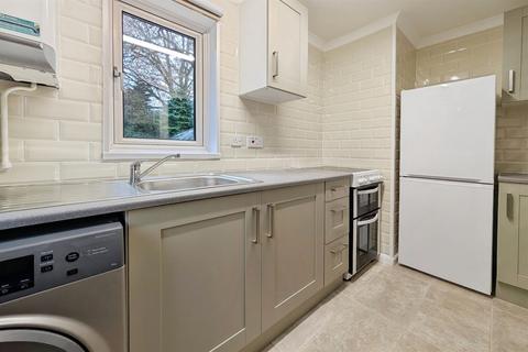 undefined, West End, Southampton SO18