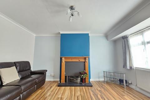 undefined, Caernarvan Drive, Clayhall, IG5