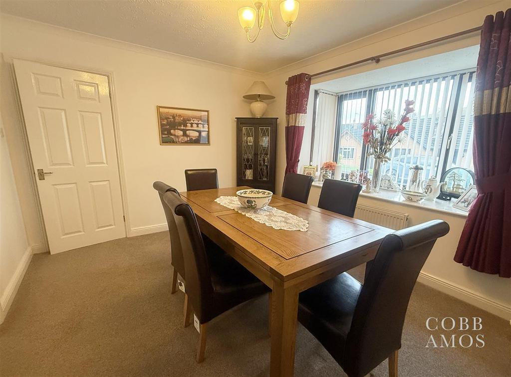 Dining Room 2.jpg