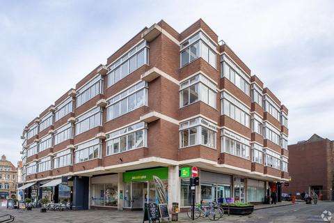 Office to rent, The Sq Shrewsbury SY1 1JZ