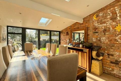 undefined, Adlington Road, Cheshire SK9