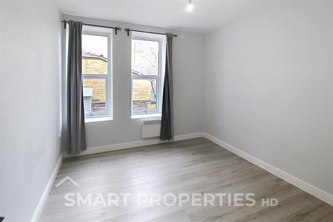 undefined, 20, Blackwall, Halifax HX1