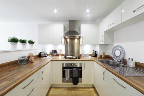 undefined, Heyfields, Worsley, M28