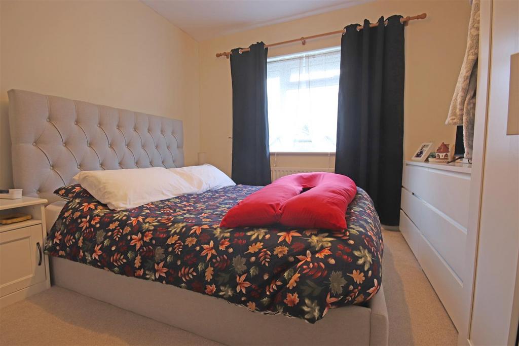 Bedroom 2.jpg
