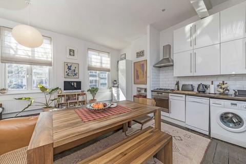 2 bedroom flat for sale, Dartmouth Park Hill, London NW5