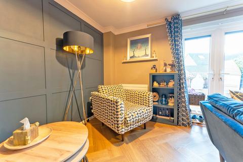 3 bedroom semi-detached house for sale, Primrose Fields, Bedford, Bedfordshire, MK41 0FG