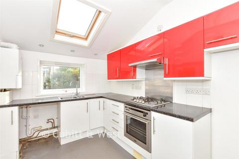 2 bedroom terraced house for sale, Dean Road, Portsmouth, Hampshire
