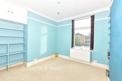 2 bedroom terraced house for sale, Dean Road, Portsmouth, Hampshire