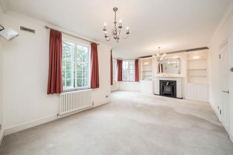 undefined, Park Road, East Twickenham TW1