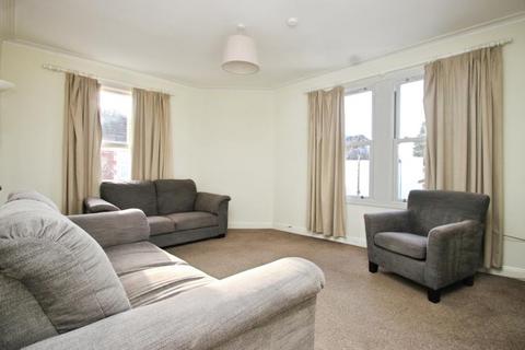 undefined, Top Floor Flat, Bedminster BS3