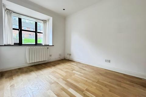 undefined, Oak Road Tunbridge Wells TN2