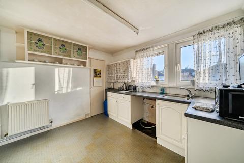 2 bedroom apartment for sale, Upton Close, Littlemore, Oxford