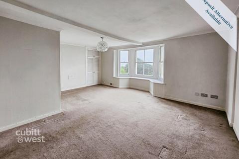 undefined, South Terrace Littlehampton BN17