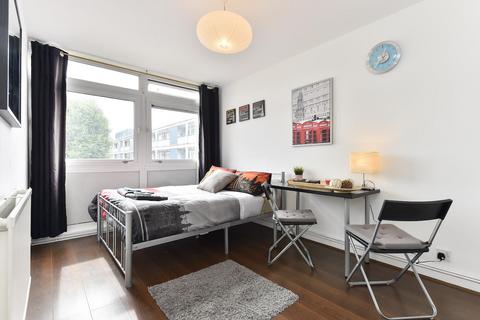 undefined, Bigland Street, London E1