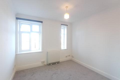 undefined, Upton Park, Slough