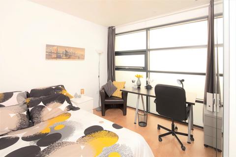 undefined, Thane Villas, Finsbury Park, Greater London, N7