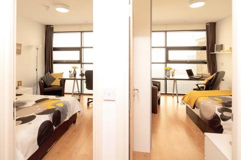undefined, Thane Villas, Finsbury Park, Greater London, N7
