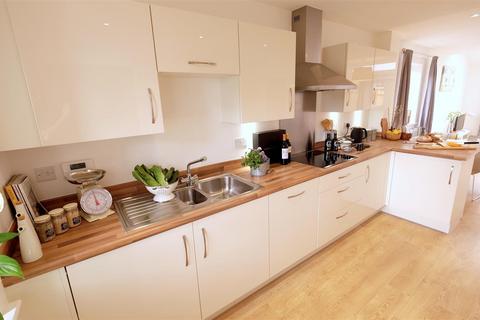 3 bedroom semi-detached house to rent, Norris Green Village, Liverpool, L11